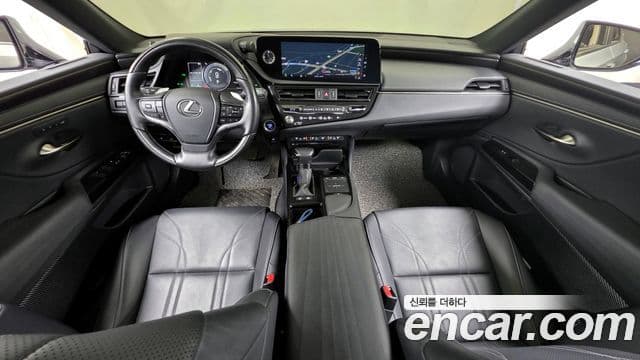 Lexus ES300h 7세대 Luxury Plus, 2022 7