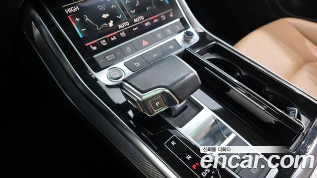 Audi Q8 (4M), 2022 9