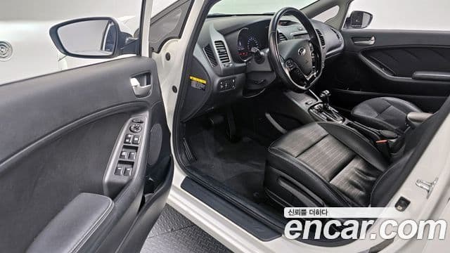 Kia The / новый New K3 Style, 2017 11