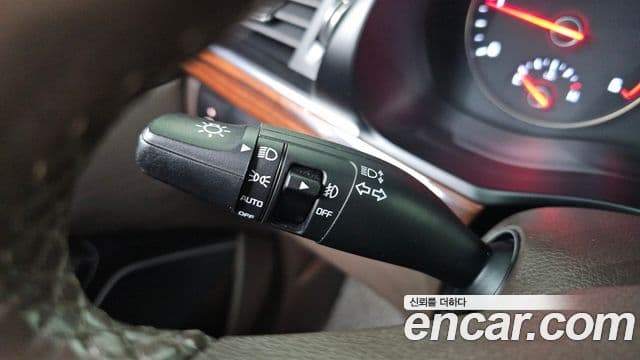 Kia All New K7 Prestige, 2016 15