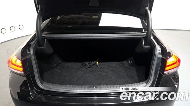 Genesis G80 экспортная версия, 2018 20