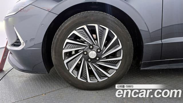 Hyundai Sonata гибрид (DN8) Premium Plus, 2022 все фото