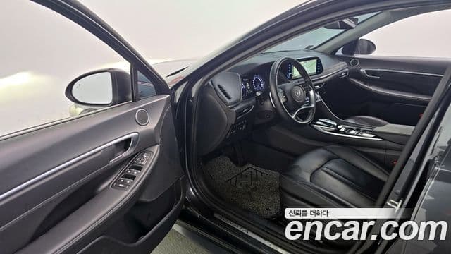 Hyundai Sonata гибрид (DN8) Premium Plus, 2022 10
