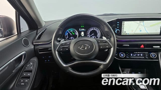 Hyundai Sonata гибрид (DN8) Premium Plus, 2022 13