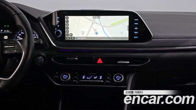 Hyundai Sonata гибрид (DN8) Premium Plus, 2022 14