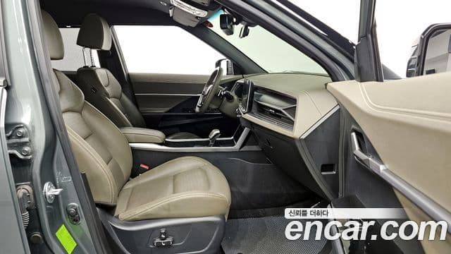 KG모빌리티(SsangYong) Torres T7, 2023 11