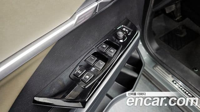 KG모빌리티(SsangYong) Torres T7, 2023 18