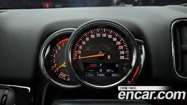 Mini Cooper Countryman 2세대, 2018 8