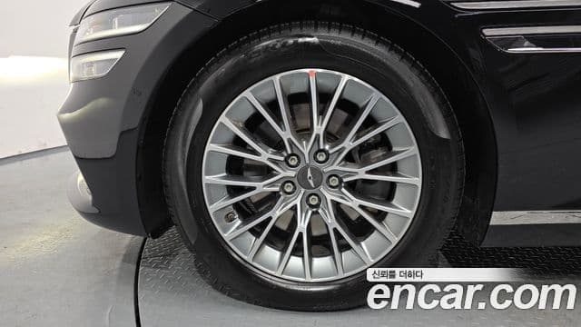 Genesis G80 (RG3) бензин 2.5 турбо AWD, 2023 все фото