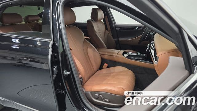 Genesis G80 (RG3) бензин 2.5 турбо AWD, 2023 11