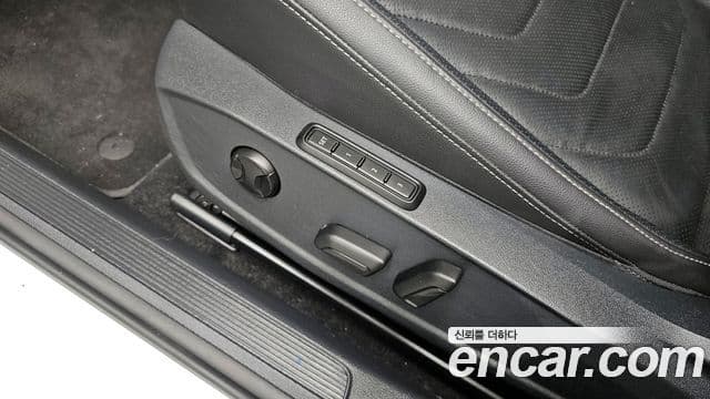 Volkswagen Jetta 7세대 Premium, 2020 18