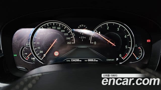 BMW 5시리즈 (G30) 520d xDrive M Sport Plus, 2018 8