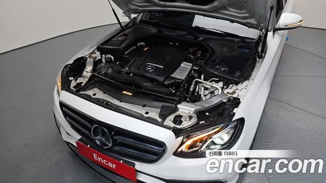 Mercedes-Benz E-класс W213 Avantgarde, 2020 6