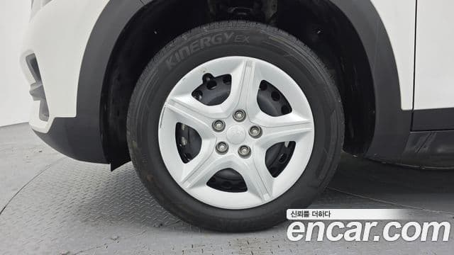 Kia Seltos Trendy, 2023 все фото