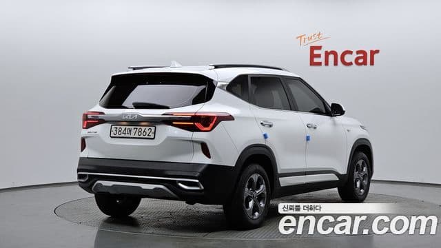 Kia Seltos Trendy, 2022 2