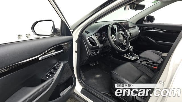 Kia Seltos Trendy, 2022 10