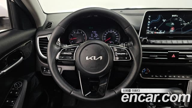 Kia Seltos Trendy, 2022 14