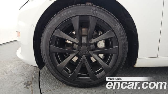 Tesla модель 3 Standard Range Plus RWD, 2020 все фото