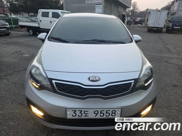 Kia All New Pride Prestige, 2013 1