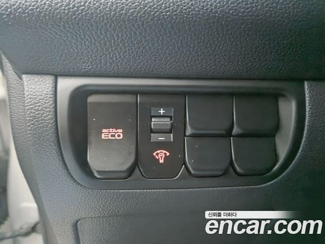 Kia All New Pride Prestige, 2013 11