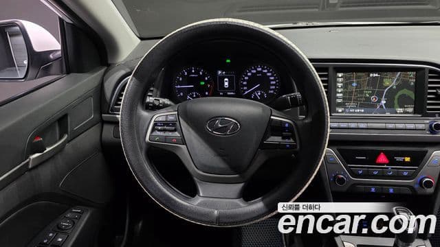 Hyundai Avante AD 1.6 GDI Value Plus, 2018 13
