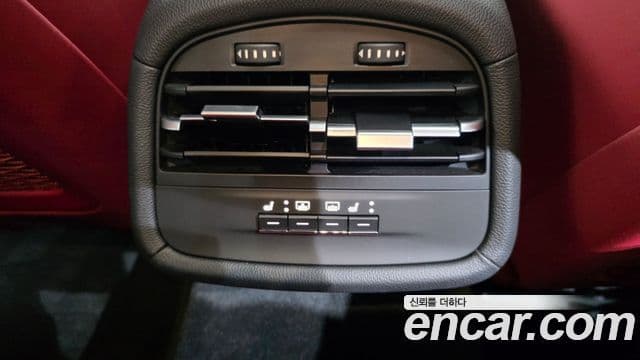 Maserati 기블리 3세대, 2022 20