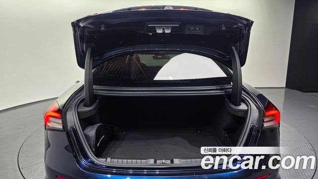 Maserati 기블리 3세대, 2022 21