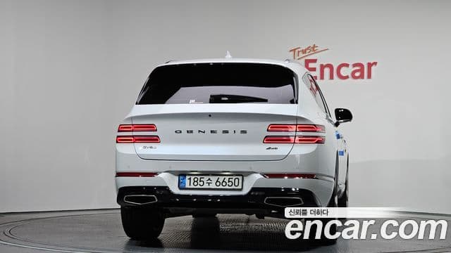 Genesis GV80, 2023 4