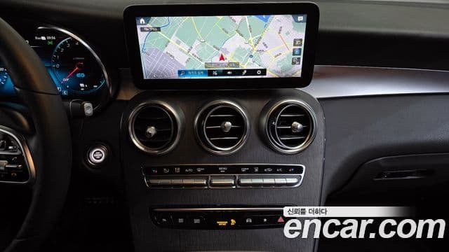 Mercedes-Benz GLC-класс X253 GLC300e 4MATIC купе, 2021 14