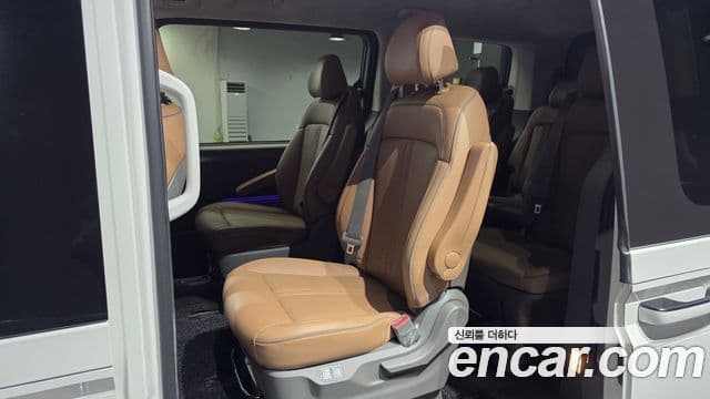 Hyundai Staria Prestige, 2023 12