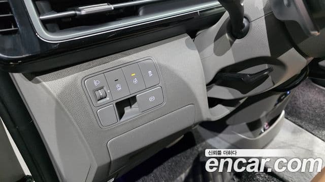 Hyundai Staria Prestige, 2023 14