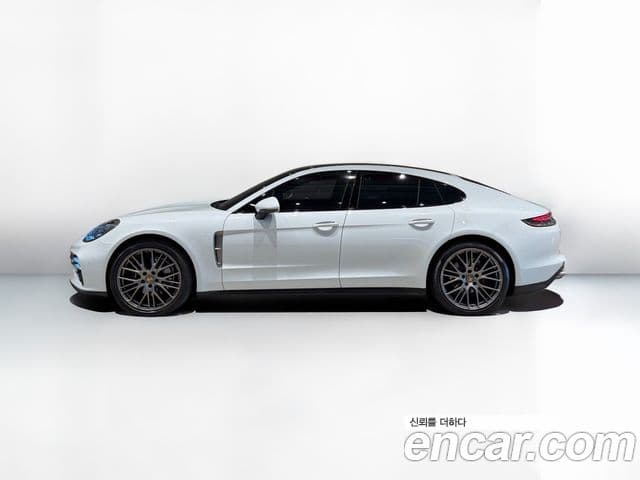 Porsche Panamera (971) 2.9 AWD Platinum Edition, 2022 1