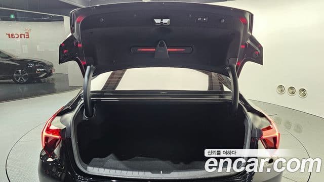 Kia K8 Prestige(арендный автомобиль), 2022 20