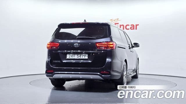 Kia The / новый New Carnival Special, 2019 4