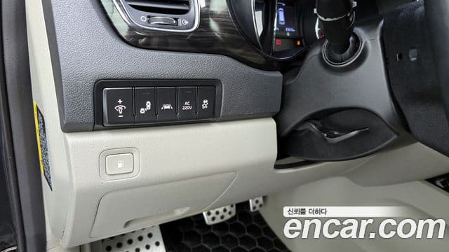 Kia The / новый New Carnival Special, 2019 14