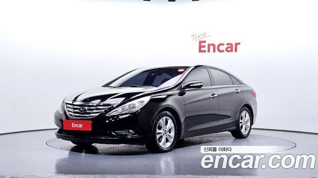 Hyundai YF Sonata LPI Premier(для людей с инвалидностью), 2010 1