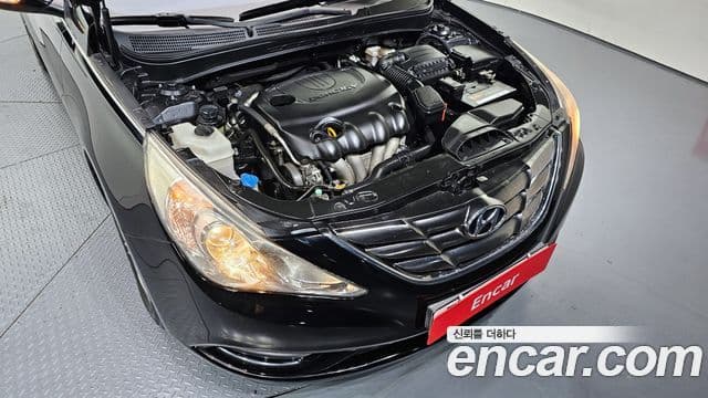 Hyundai YF Sonata LPI Premier(для людей с инвалидностью), 2010 6