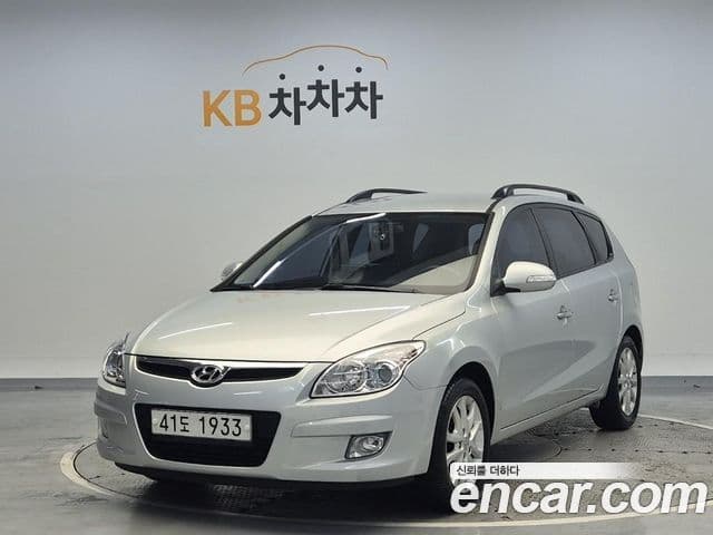 Hyundai i30 cw Luxury, 2010 1