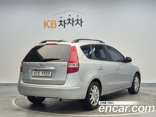 Hyundai i30 cw Luxury, 2010 3