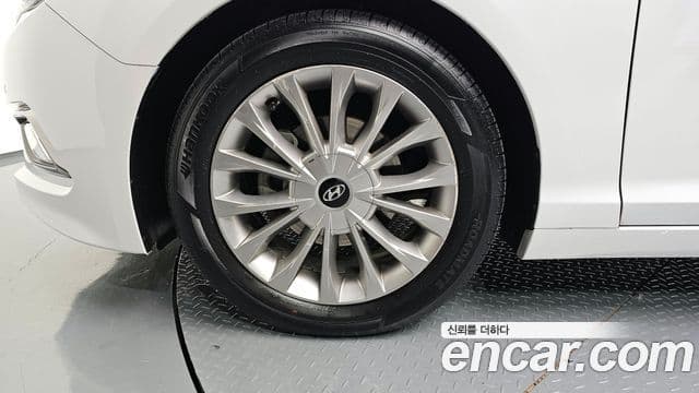 Hyundai LF Sonata 2.0 Care Plus, 2017 все фото