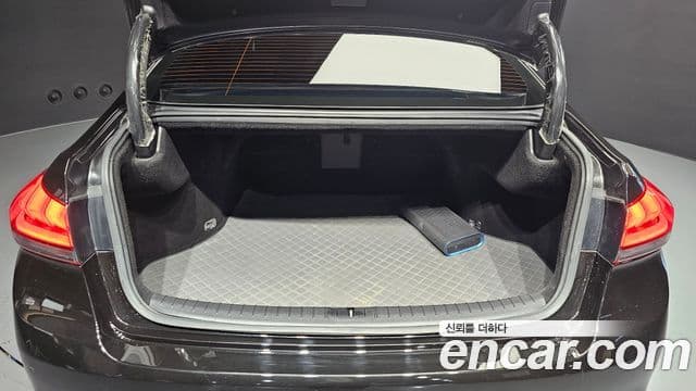 Genesis G80 Luxury, 2019 20