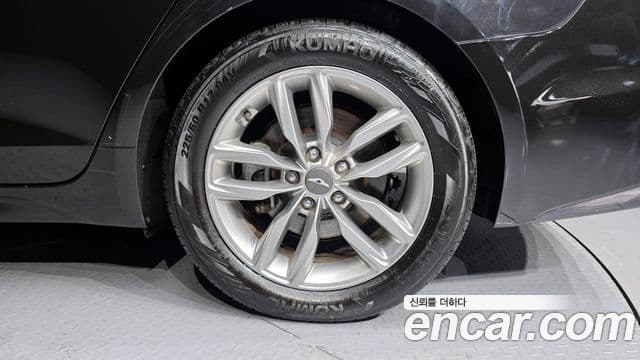 Genesis G70 Supreme, 2018 все фото