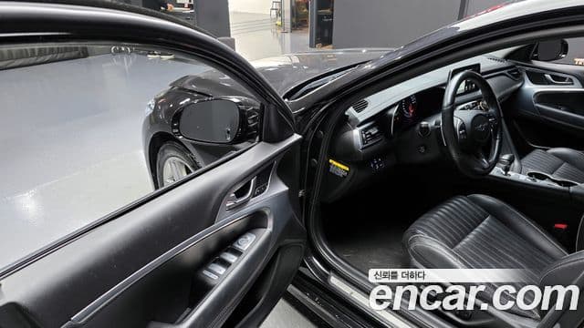 Genesis G70 Supreme, 2018 11