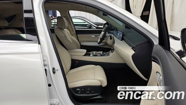 Genesis GV70, 2025 11