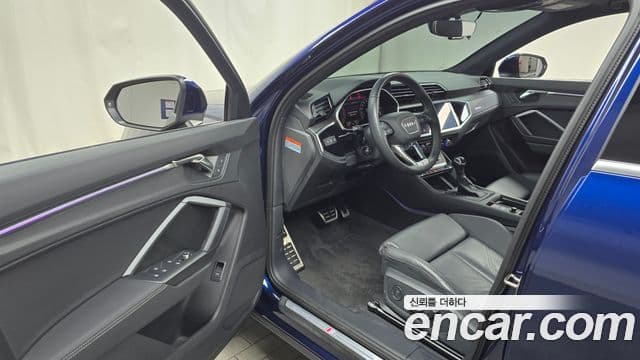 Audi Q3 (F3) 35 TDI Premium Sportback, 2023 10