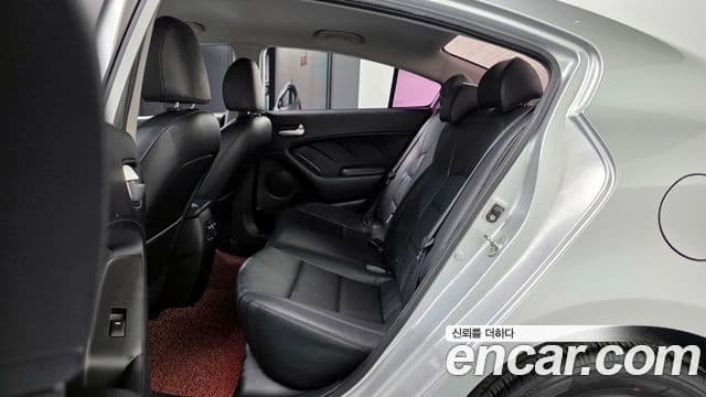 Kia K3 Luxury, 2015 12