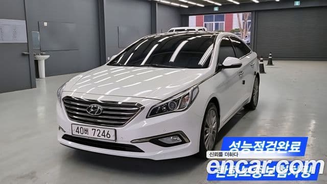 Hyundai LF Sonata LPI Modern(для людей с инвалидностью), 2015 1