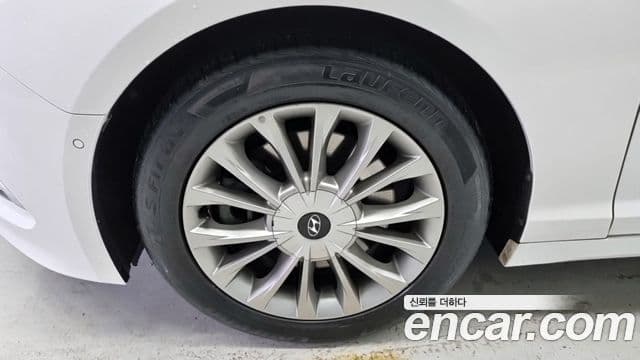 Hyundai LF Sonata LPI Modern(для людей с инвалидностью), 2015 все фото