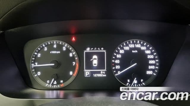 Hyundai LF Sonata LPI Modern(для людей с инвалидностью), 2015 8