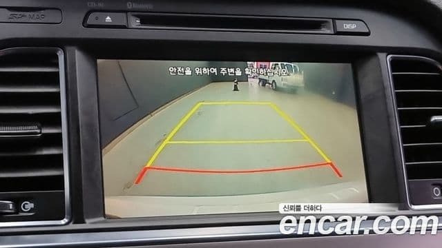 Hyundai LF Sonata LPI Modern(для людей с инвалидностью), 2015 14